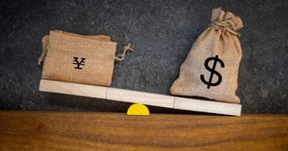 免税店もあまり安くなくなっていると聞きました。お酒やブランド品だとしても「円安」の影響で高くなっているのでしょうか？