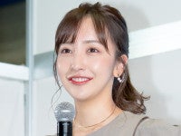 実業家になった元AKB“神7”、1児のママと思えない美スタイル！リゾートプールを満喫中