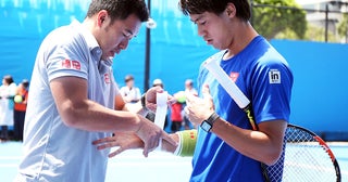 錦織圭を襲った手首のケガ全盛期を支えたトレーナーは「いつかこのような事態が起きるのでは」と危惧していた
