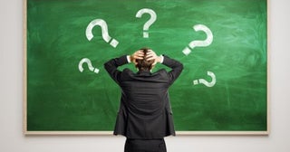 40年間真面目に働いて年金も納めてきたのに、「ねんきん定期便」を見たら将来もらえる年金がわずか「15万円」ほどと知って落胆…。平均的な年金額はいくらくらいなのでしょうか？