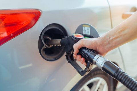 「レギュラー車にハイオクを入れたほうがよい」と聞いたのですが、”効果”はある？ ない？