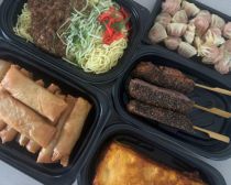 夕食に悩んだら試したい！ ロピアの“ボリューム惣菜”5選。486円春巻き10本のコスパが反則レベル