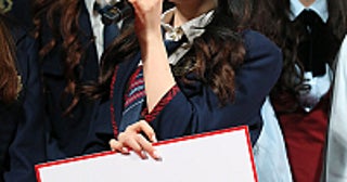 AKB48 小栗有以、ひろゆきから痛烈論破「知能の問題になってきますね」