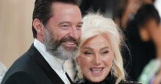 ヒュー・ジャックマン、離婚前にサットン・フォスターと交際スタートしていたことが確実に