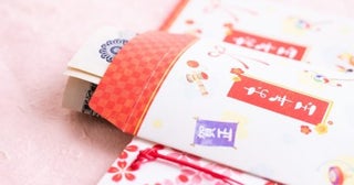 子どもがお年玉で夏目漱石の千円札をもらいました。珍しいお札なので、1000円以上の価値になりますか？