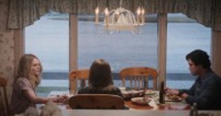 ジュリアン・ムーアの見事な演技に「最高！」『メイ・ディセンバー』“ヒリヒリ”シーンをキャストが語る映像公開