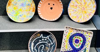 素焼きの陶器に“いのち”を描こうヨックモックミュージアムの「ピカソdeアート」特別企画