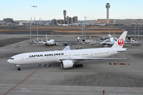 JAL、国際線特典航空券でタイムセールバンコクへ片道9,450マイルなど