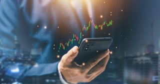 父が“退職金1000万円”で「S&P500」を買ったら、6年で「4000万円」まで爆上がり！ 相続税を心配していますが、貯金はないので大丈夫ですよね？ 株価上昇で増える「課税対象者」とは