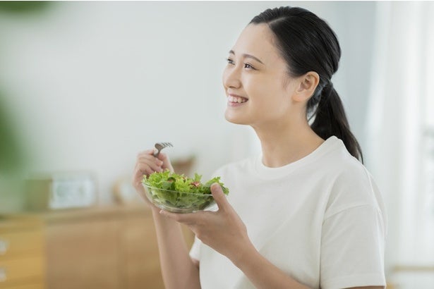 いつものサラダにかけるだけ♪ ムリなく・おいしく・オシャレに野菜が摂れる「サラダトッピング」