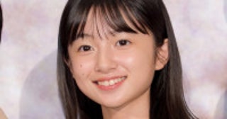 東宝シンデレラ“最年少グランプリ”から4年、大人びたワンピ姿にファン驚き「めっちゃお姉さんすぎ!!!」