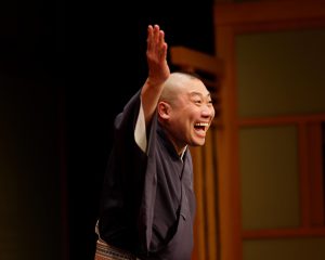 人に好かれようと頑張る前に。落語家・桂宮治が「嫌われたくない」から学んだ相手を見る力