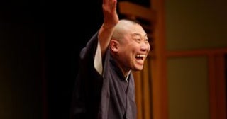 人に好かれようと頑張る前に。落語家・桂宮治が「嫌われたくない」から学んだ相手を見る力