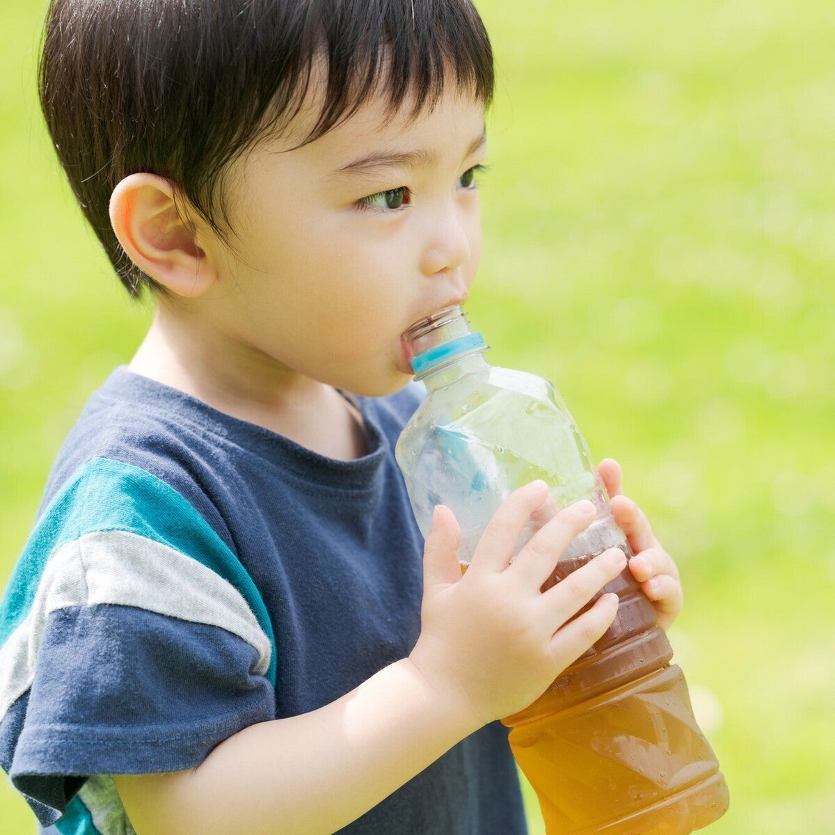 ペットボトル飲料を口にした3歳児が一時意識不明の重体に…なぜ？ 中に入っていたものは、実は…