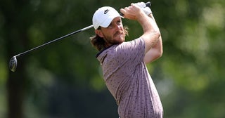 パリ五輪銀メダリストのトミー・フリートウッドが2位に3差の単独首位松山英樹は51位で最終日へ