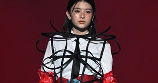 出口夏希、抜群スタイルでオーラ発揮【TGC広島2025】