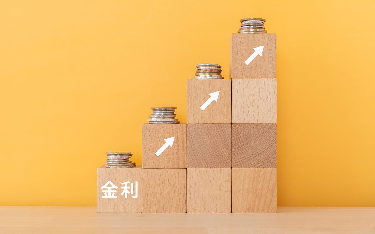 変動金利型の金利上昇で【フラット35】の申請が増加!? 全期間固定型を選んだほうが良い？