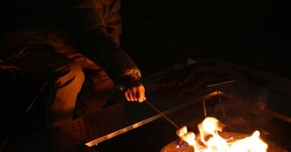 【都会でキャンプ気分！】家族で焚き火を囲んでチルタイム…♡コールマンの「焚き火ナイト」に親子で参加