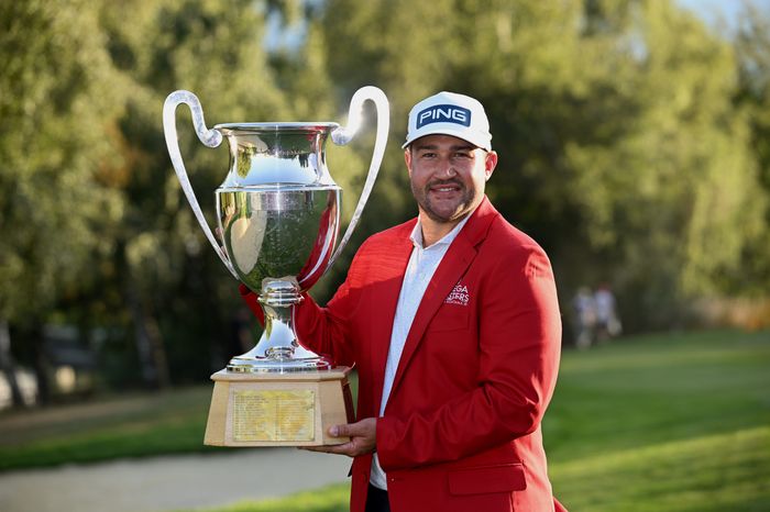 ローレンスが連覇で大会3勝目中島啓太23位