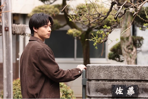 ACEes作間龍斗、麻生久美子“涼子”の元カレ“カズト”と青年“奏”の2役の演じ分け、台本を読んで涙したことを明かす＜月夜行路＞