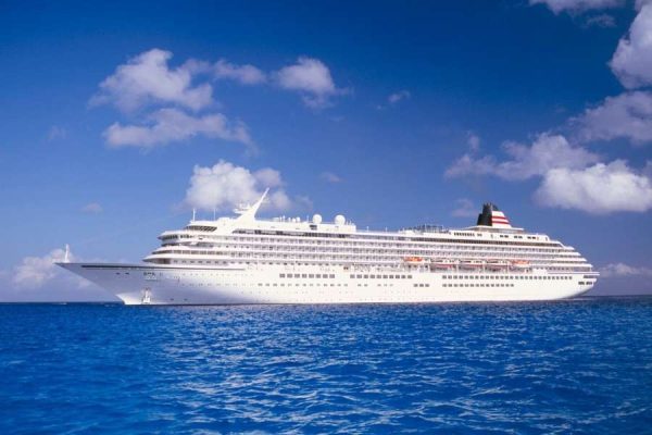 郵船クルーズ、飛鳥Ⅱで沖縄・那覇港発着「A-plus クルーズ」を3月に実施クルーズを旅中に組み込み可能に