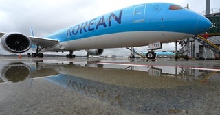 大韓航空、41年ぶりの新ロゴ描いた787-10就航初便を東京/成田線に投入
