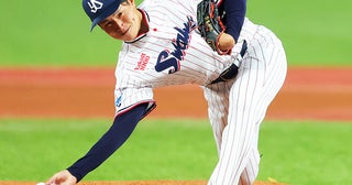 【プロ野球】ヤクルト・育成出身のアンダースローの成長記青柳晃洋のボールが教えてくれたプロで生き抜くリアル