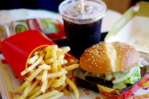 知らなかった！マクドナルドで使えるお得な裏技とは