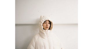  のん、猫耳・真っ白ダウンの冬私服コーデにファン悶絶 