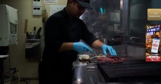 「ステーキハウス88」など5店舗で食中毒食肉の加熱不十分、5日間営業停止処分