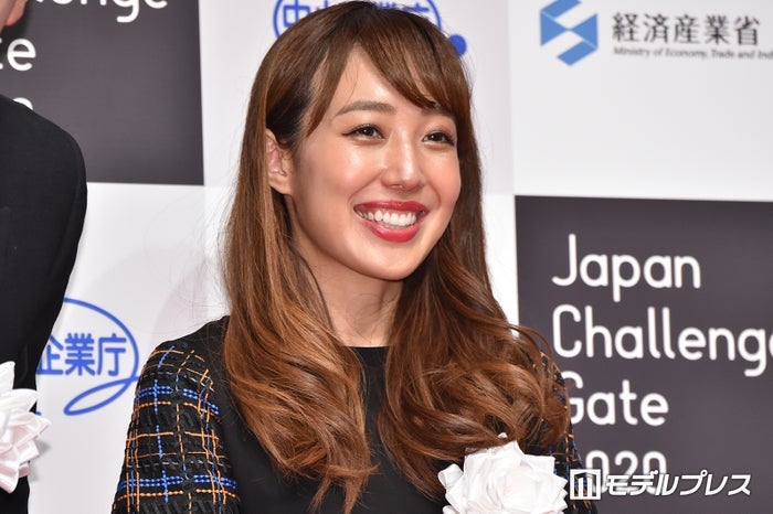 3児の母・川崎希、子どもに好評の“ふわふわおやき”披露「簡単で栄養満点」「手でも食べやすくて最高」の声