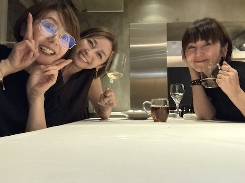  渡辺満里奈、辺見えみり＆陣内貴美子と女子会、笑顔溢れる３ショット 