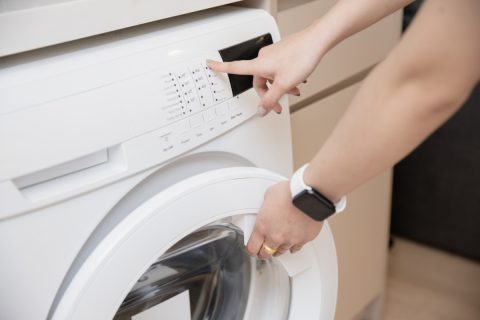 風呂の残り湯による洗濯は、どれだけの節約効果がある？ 衛生面で問題はない？