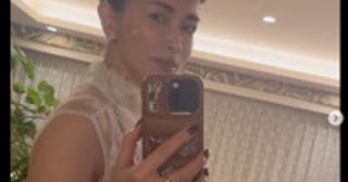 長谷川京子“アラフィフ”と思えない輝き！ 20代から愛用のシースルーに驚き「めっちゃ綺麗」