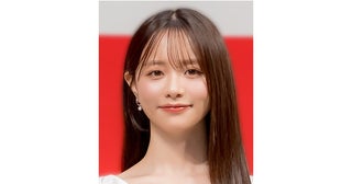 ふわり光をまとう“美顔”が幻想的…森香澄、美背中×美肩輝く白ワンピ姿に「人魚!!」「女神降臨」称賛の声