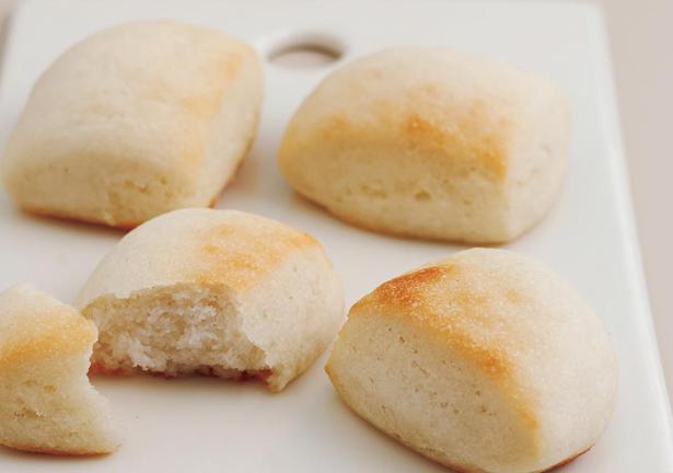 ポリ袋で生地作りもかんたん＆汚れない！「切りっぱなし米粉パン」