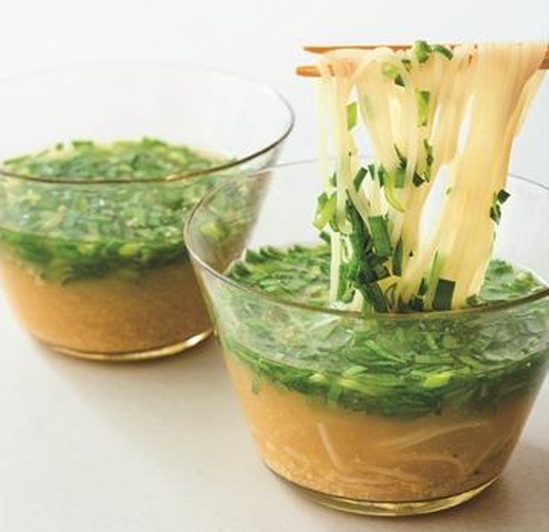 ちょっぴり手を加えてそうめんがランクアップ「にらみそつゆ」