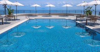 夏を先取り！熱川オーシャンリゾートでサステナブルな温水プールが6月末までオープン