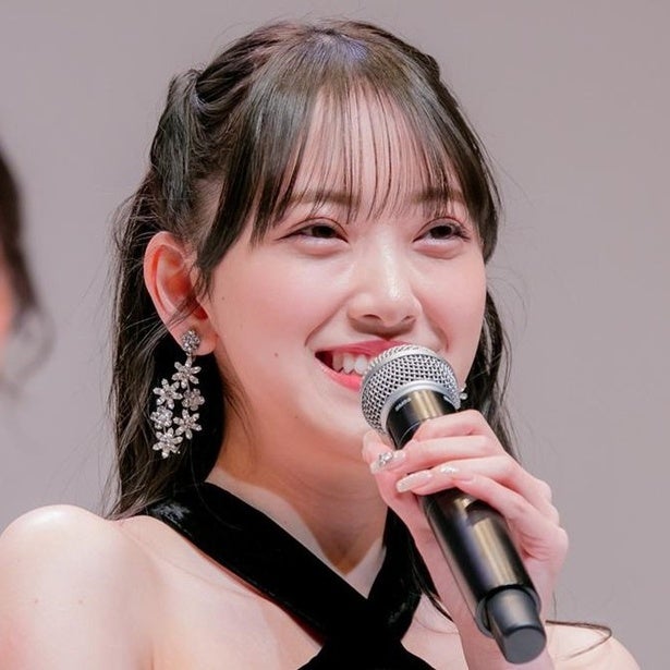 笑顔がステージを塗り替えたよう…堀未央奈、“元気はつらつ”×“満開の笑顔”姿に志田音々ら「いいね！」