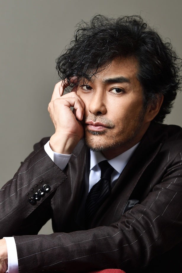 北村一輝、約2年ぶりに月9出演GACKT主演新ドラマで大物政治家役に「常に新しいチャレンジです」＜ブラックトリック＞