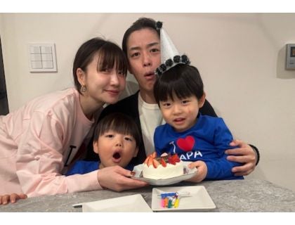  あいのり･桃、年下夫の35歳誕生日に"愛爆発"サプライズ 