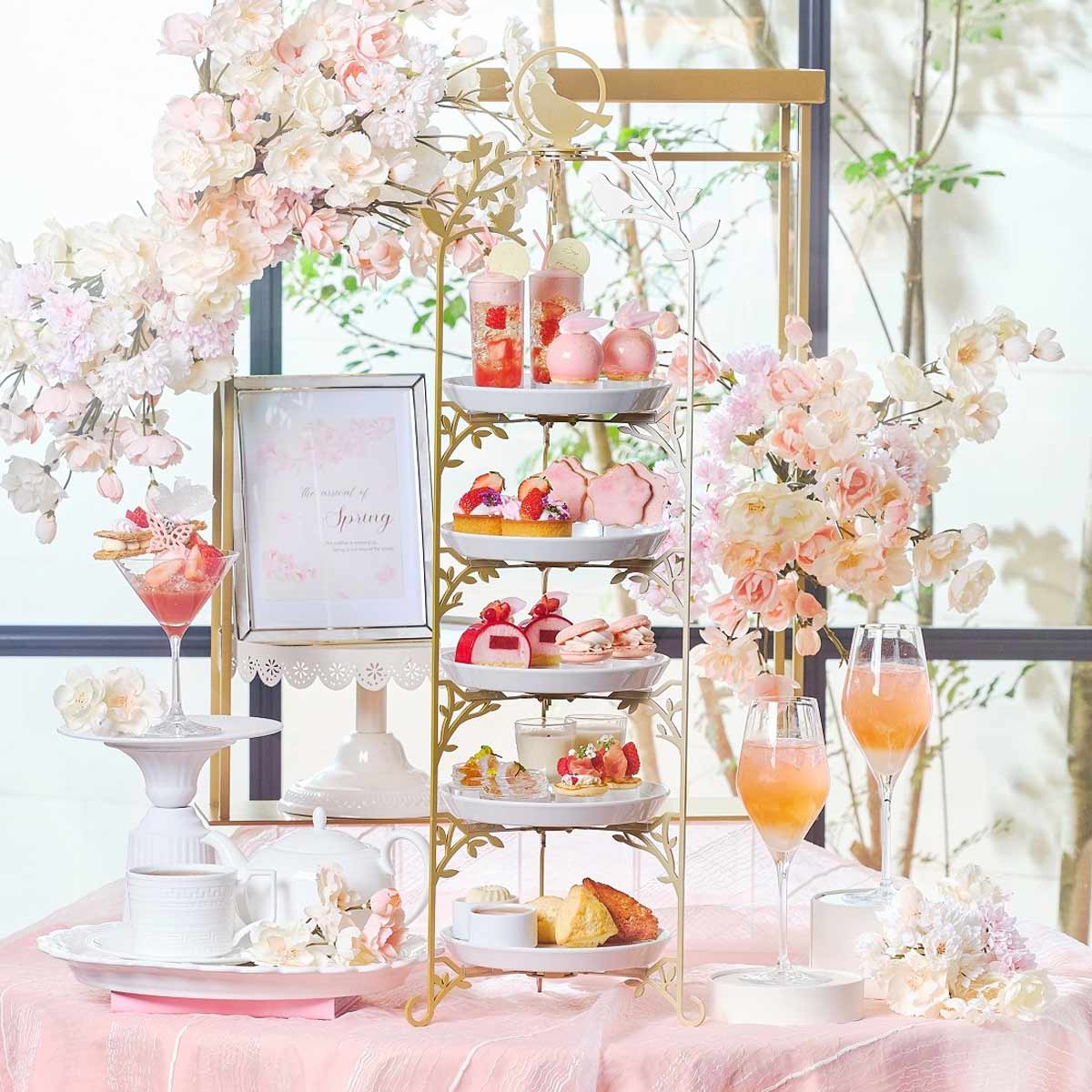 ストリングスホテル 名古屋から、桜色のいちごアフタヌーンティーが登場。春を運ぶ5段重ねのスイーツ＆セイボリーが贅沢！
