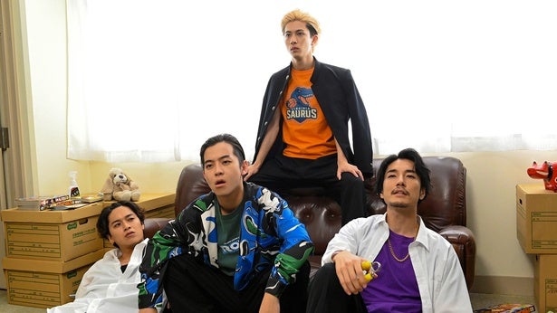 田中洸希“徹”、子どもの前では手を挙げて横断歩道を渡る姿にほっこり「国の宝だろw」の声＜家庭教師の岸騎士です。＞