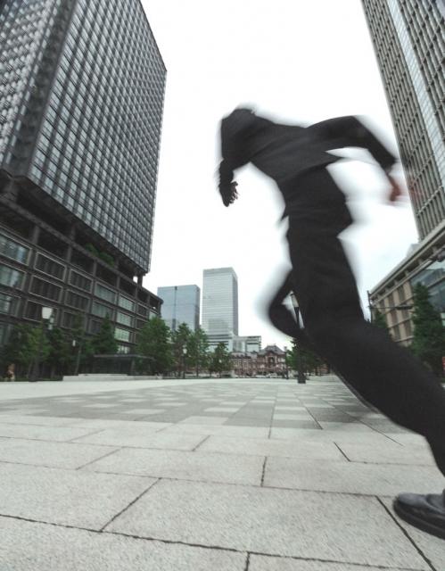 「安室奈美恵に会うために…」「深夜に東京から千葉まで…」あなたが一番“全力疾走した日"は？ リスナーの声を紹介