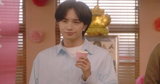 ＜コンビニ兄弟 最終回＞中島健人“三彦”がカメラ目線で微笑んだラストシーンに「最後にお客さんになれた！」と視聴者興奮