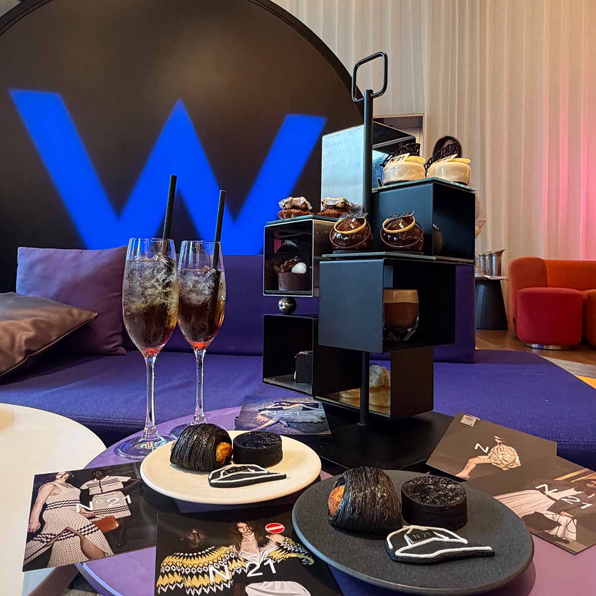 イタリア発の人気ファッションブランドとコラボ、W大阪「LIVING ROOM」の感性に満ちたアフタヌーンティーを体験！