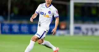 サンフレッチェ広島の塩谷司が振り返る、ふたつのターニングポイント「キレッキレの佐藤寿人さんにボコボコにやられた」