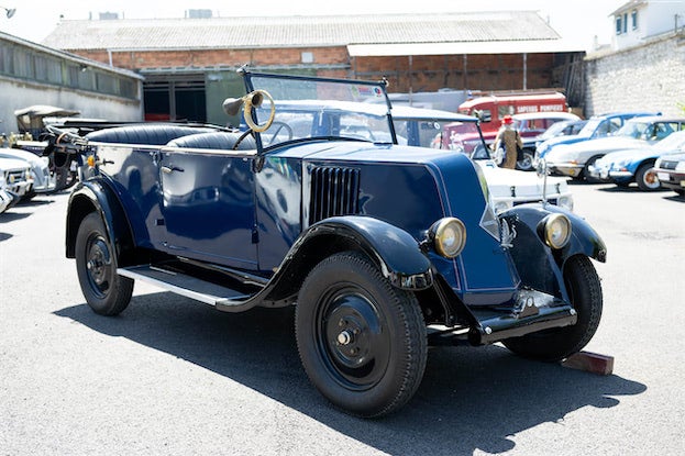 Reims célèbre ses 40 ans d’élégance automobile｜ランスが祝う、クラシックカー40年の優雅