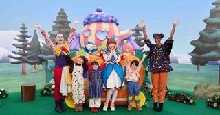 きゃりーぱみゅぱみゅと一緒に英語を学べる「えいごであそぼ」初のベストアルバムがリリース決定