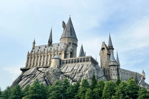 USJ1泊2日の総費用はいくら？ 東京から行く場合のリアルな予算を徹底解説！ オフィシャルホテルvs近隣ホテル